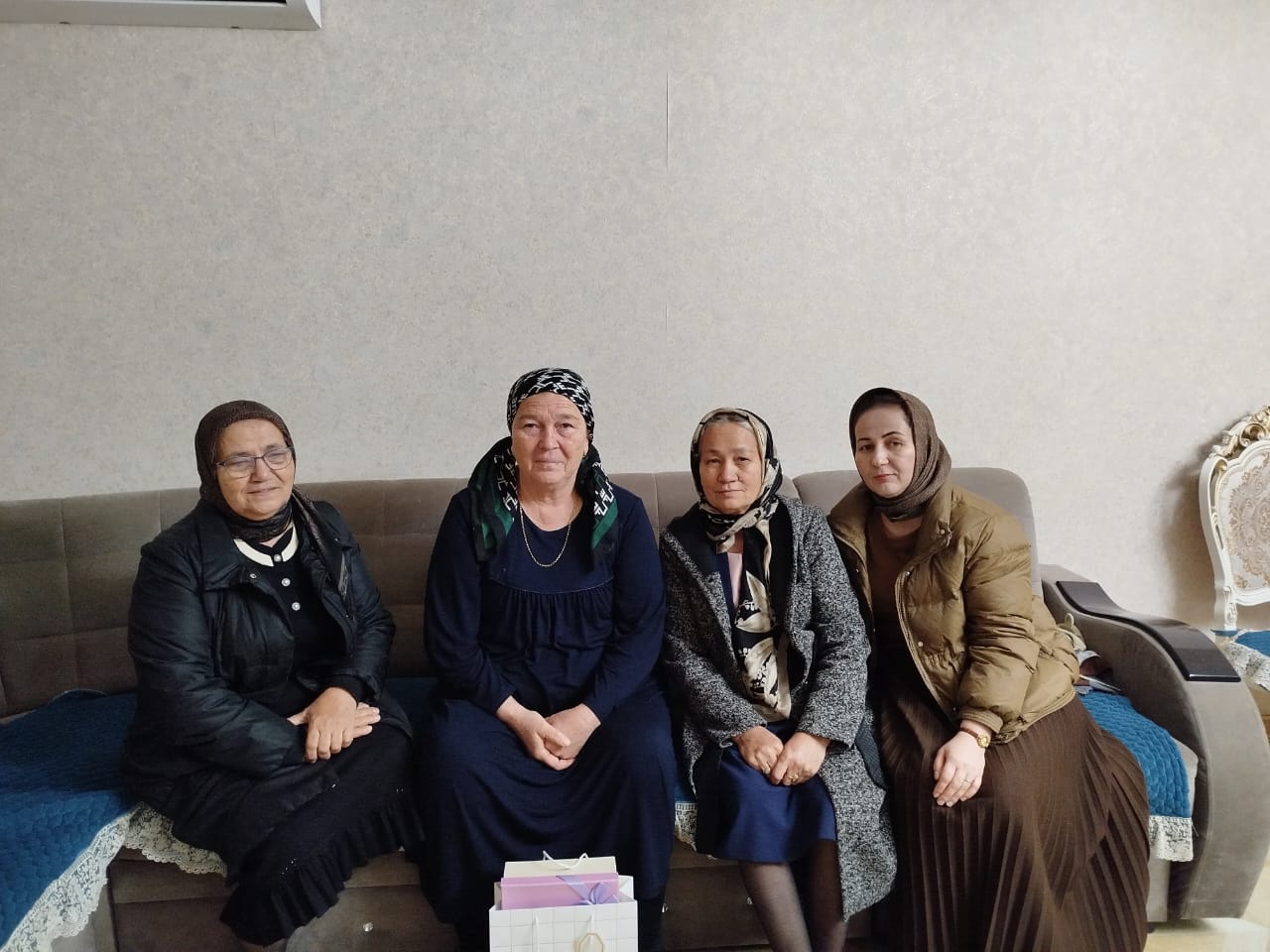 В преддверии Дня матери